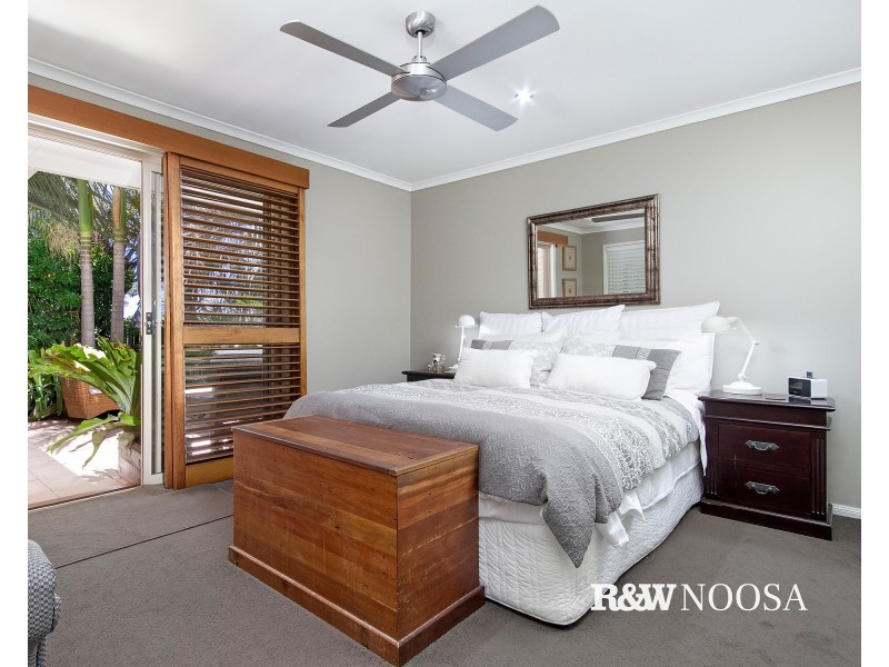 30 Seafarer Court, Castaways Beach QLD 4567