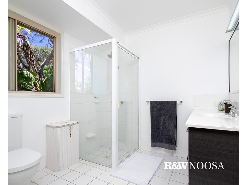 30 Seafarer Court, Castaways Beach QLD 4567