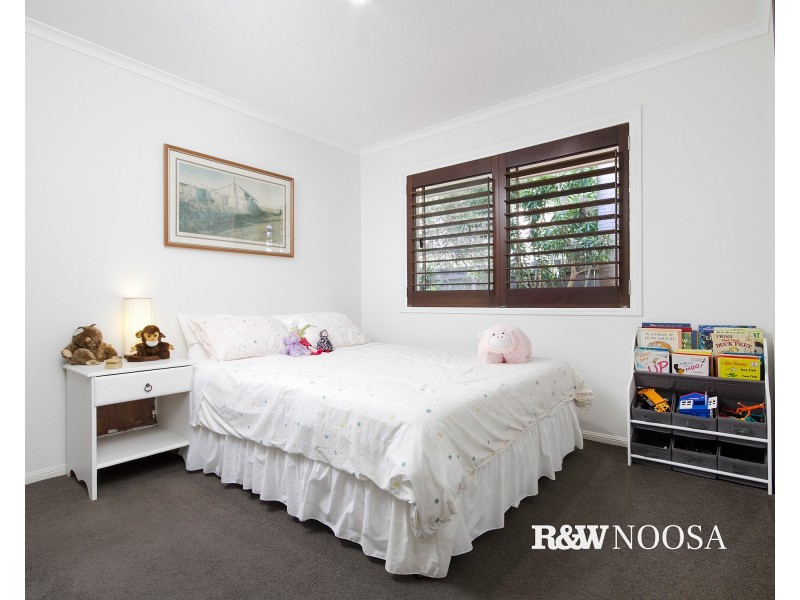 30 Seafarer Court, Castaways Beach QLD 4567