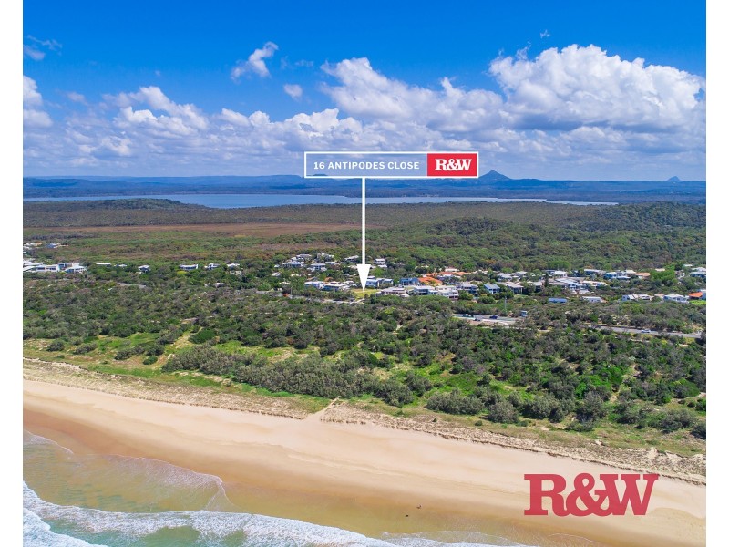 16 Antipodes Close, Castaways Beach QLD 4567