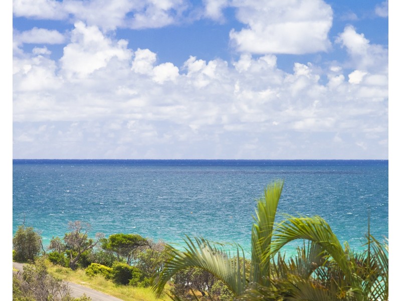 47 Driftwood Drive, Castaways Beach QLD 4567