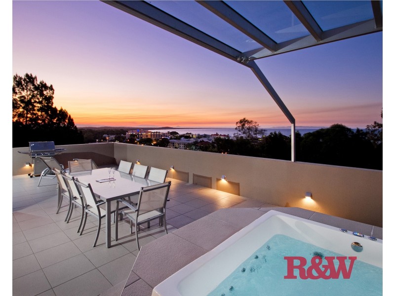 6/47 Picture Point Crescent, Noosa Heads QLD 4567