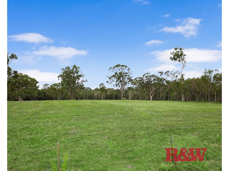 21 Lake Cooroibah Road, Cooroibah QLD 4565