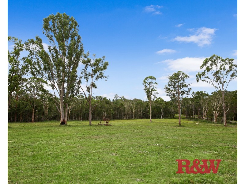 21 Lake Cooroibah Road, Cooroibah QLD 4565