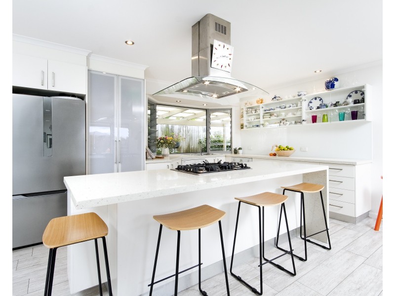 22 Wavecrest Drive, Castaways Beach QLD 4567