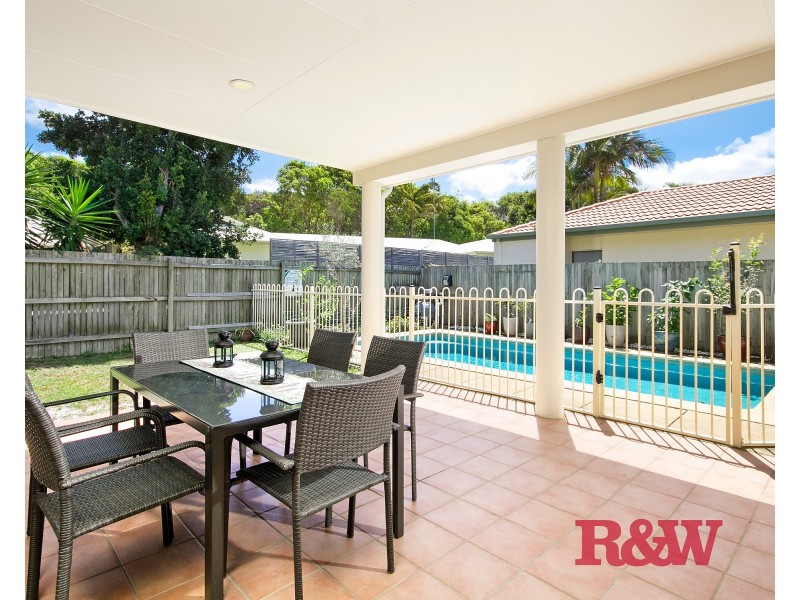 21 Driftwood Drive, Castaways Beach QLD 4567