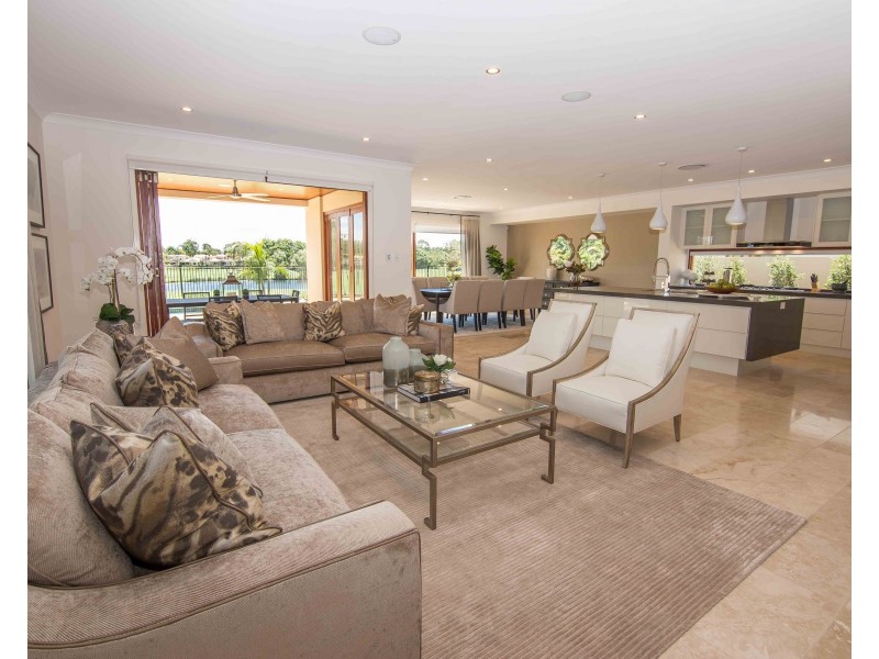 13 Springs Crescent, Noosa Springs QLD 4567