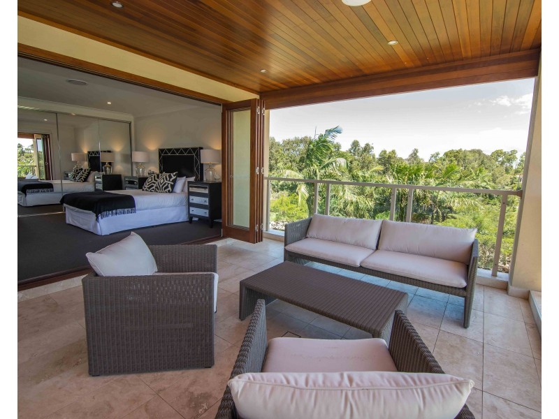 13 Springs Crescent, Noosa Springs QLD 4567
