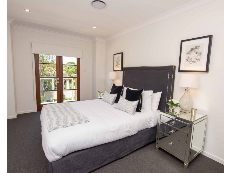 13 Springs Crescent, Noosa Springs QLD 4567