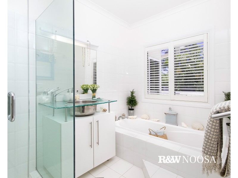 13 Sternlight Street, Noosaville QLD 4566