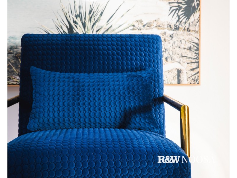 14 Moonbeam Crescent, Castaways Beach QLD 4567