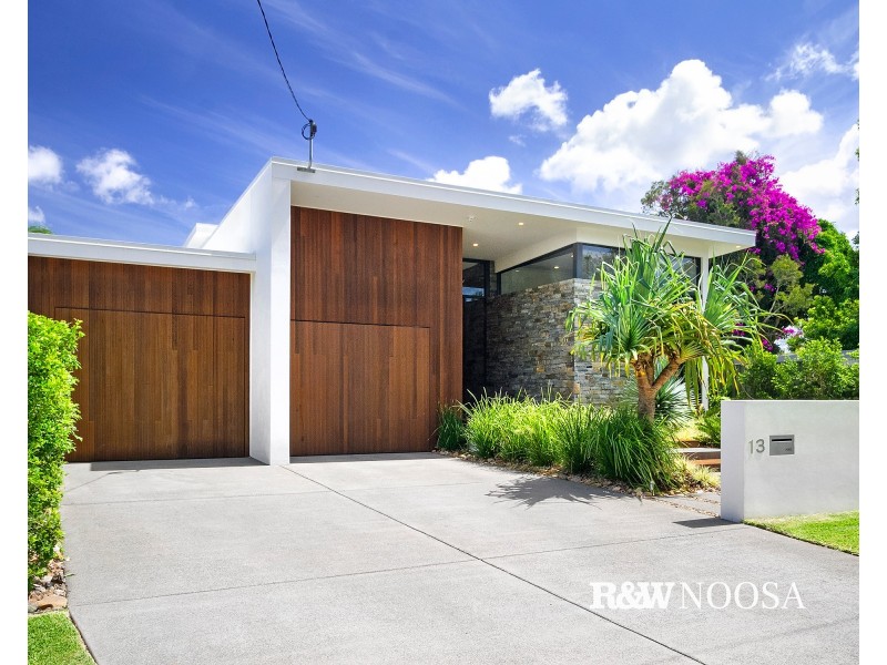 13 Janet Street, Noosaville QLD 4566