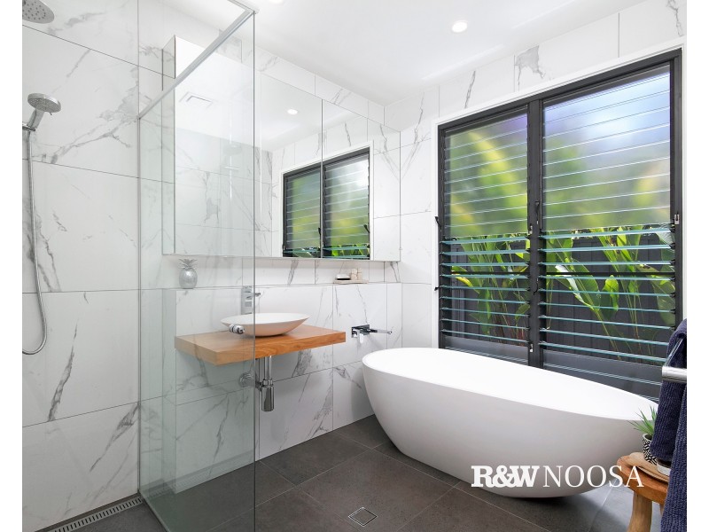 13 Janet Street, Noosaville QLD 4566