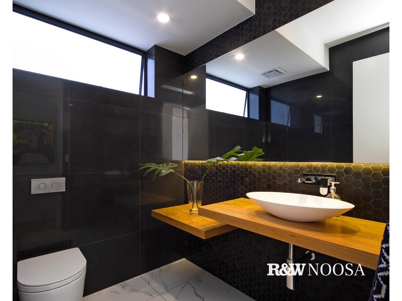 13 Janet Street, Noosaville QLD 4566