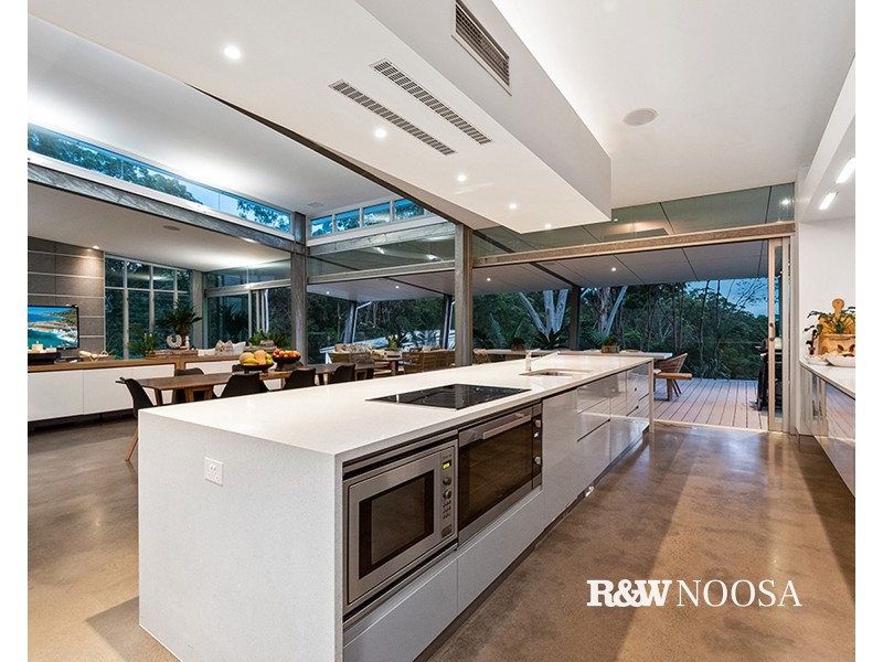 12 Upland Court, Tinbeerwah QLD 4563