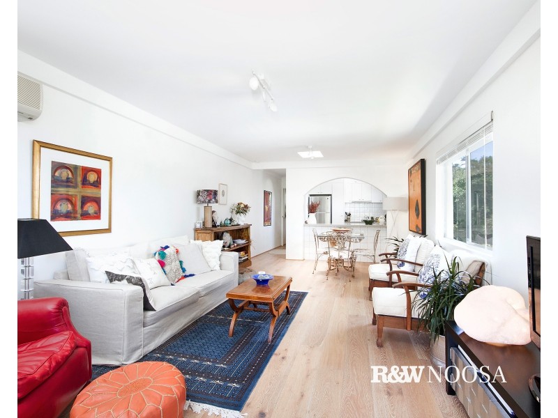 Natasha Heights 1/8 Natasha Avenue, Noosa Heads QLD 4567