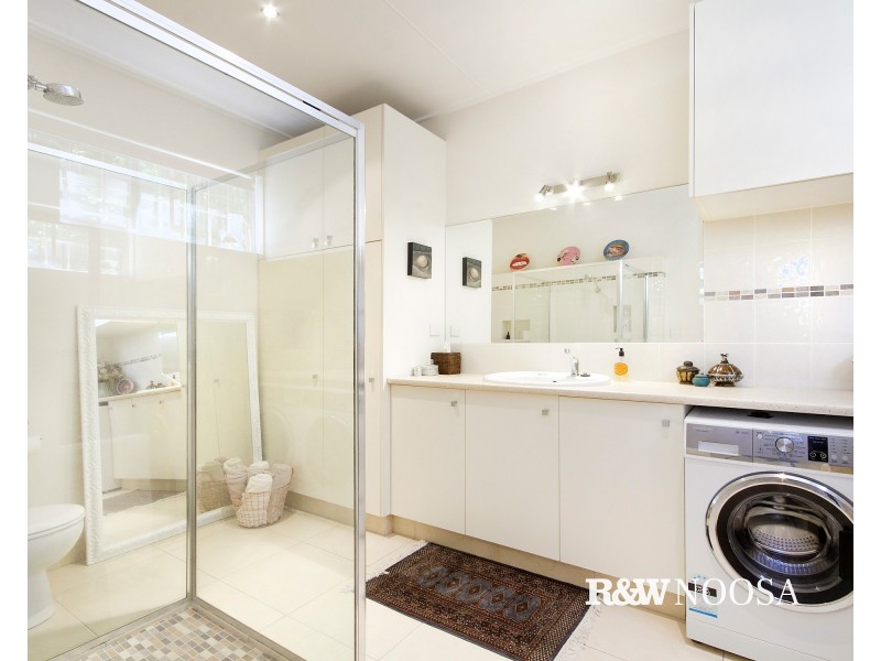 Natasha Heights 1/8 Natasha Avenue, Noosa Heads QLD 4567