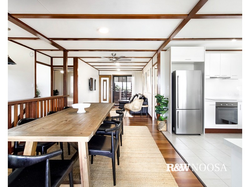 22 Nairana Rest, Noosa Heads QLD 4567