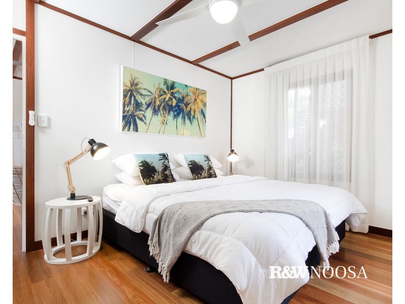 22 Nairana Rest, Noosa Heads QLD 4567