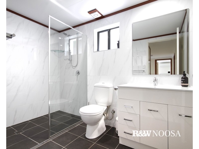 22 Nairana Rest, Noosa Heads QLD 4567