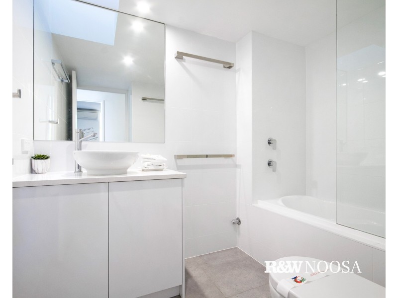 17/26 Noosa Drive, Noosa Heads QLD 4567