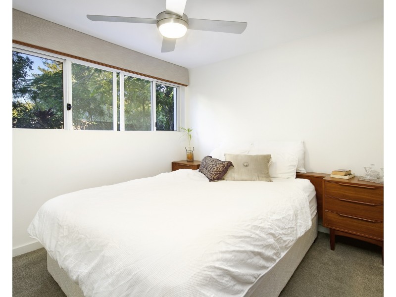 2/29 Noosa Parade, Noosa Heads QLD 4567