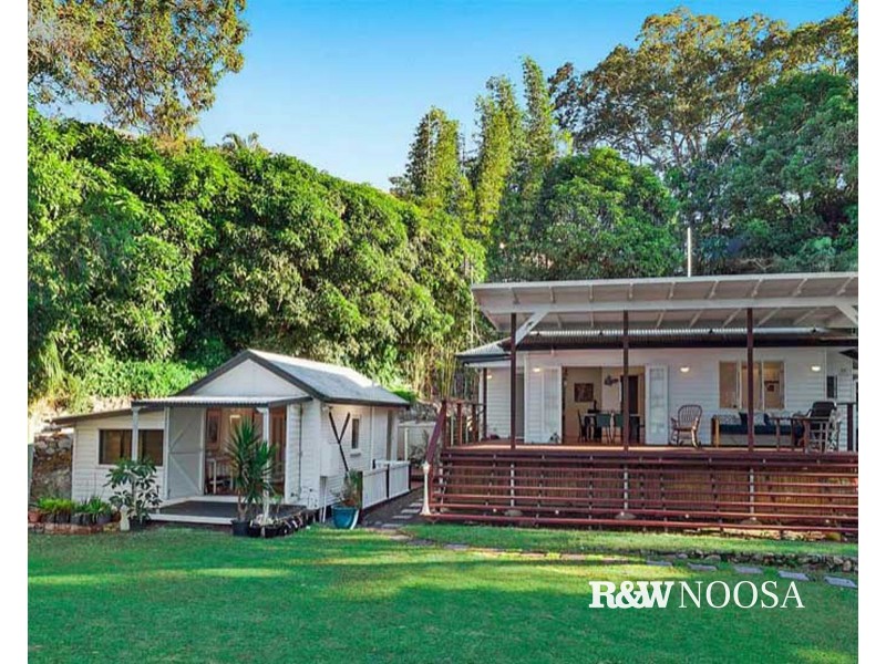 8 Boreen Parade, Boreen Point QLD 4565