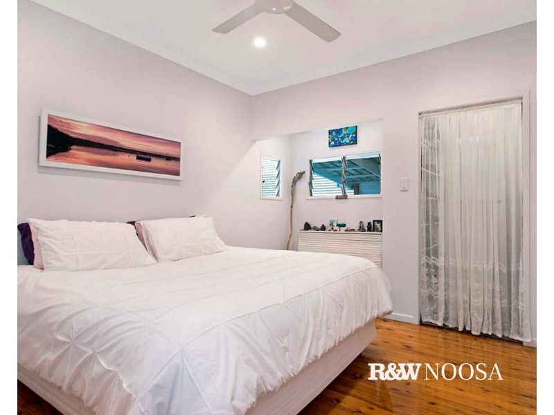 8 Boreen Parade, Boreen Point QLD 4565