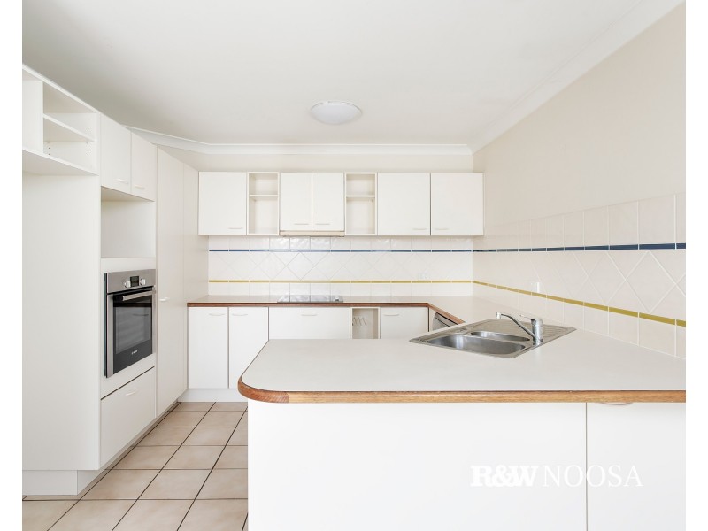 23 Raven Way, Noosaville QLD 4566