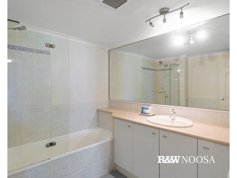 20/2 Serenity  Close, Noosa Heads QLD 4567