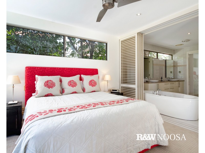 524/61 Noosa Springs Drive, Noosa Heads QLD 4567
