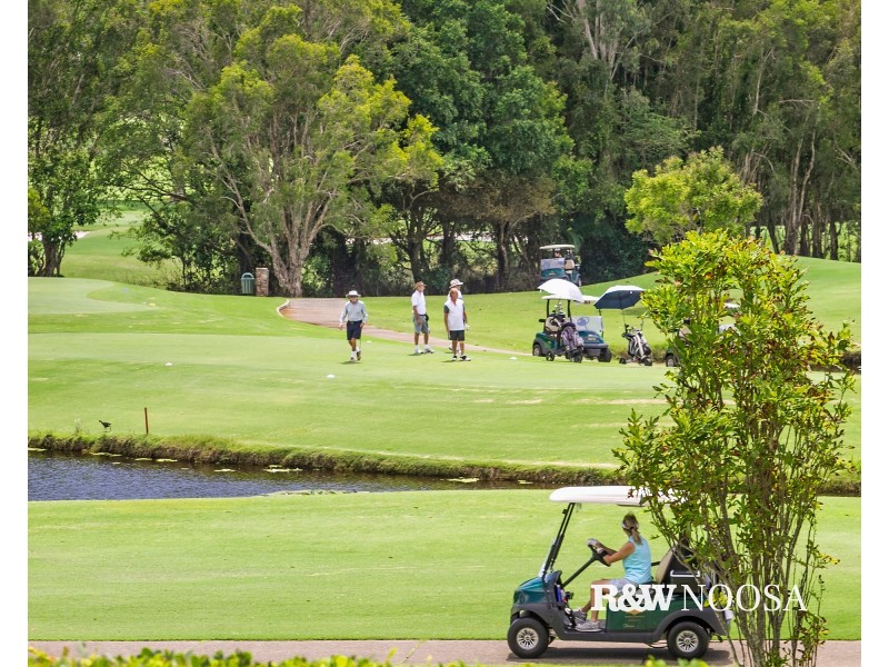 524/61 Noosa Springs Drive, Noosa Heads QLD 4567