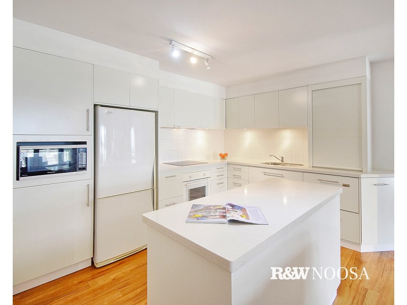 13/2 Serenity Close, Noosa Heads QLD 4567