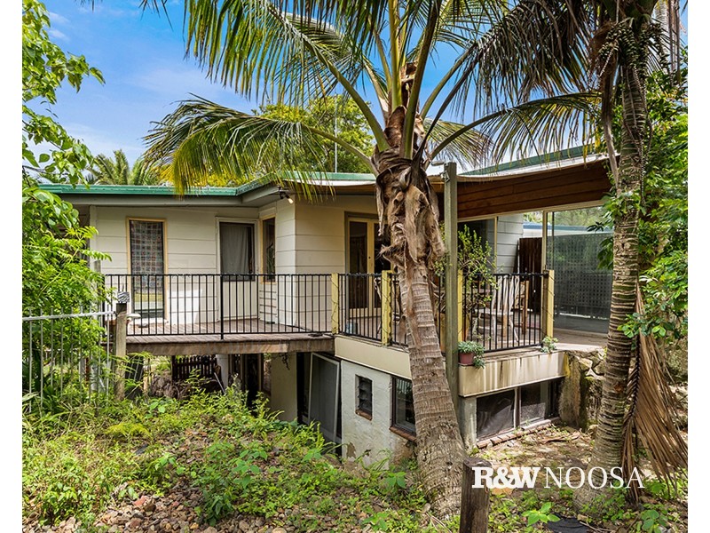 6 Cooloosa Street, Sunshine Beach QLD 4567