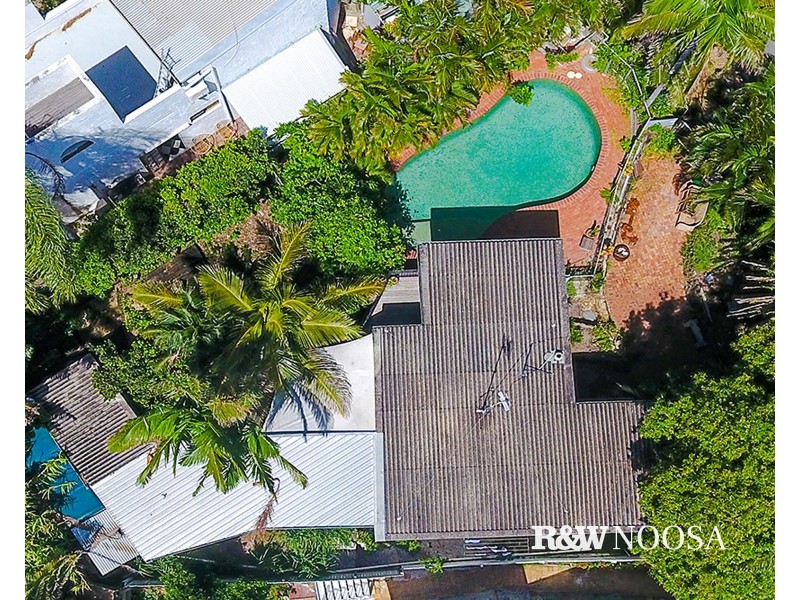 6 Cooloosa Street, Sunshine Beach QLD 4567