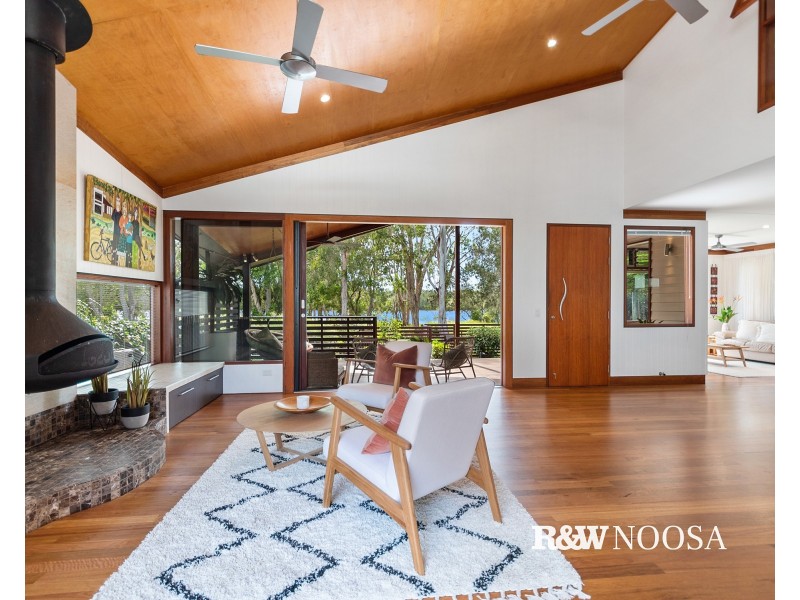 175 Lake Weyba Drive, Noosaville QLD 4566