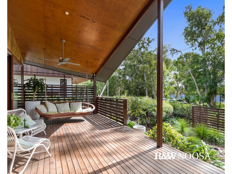 175 Lake Weyba Drive, Noosaville QLD 4566