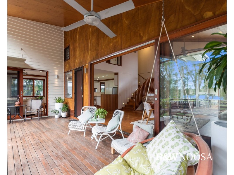 175 Lake Weyba Drive, Noosaville QLD 4566