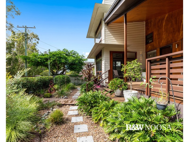 175 Lake Weyba Drive, Noosaville QLD 4566