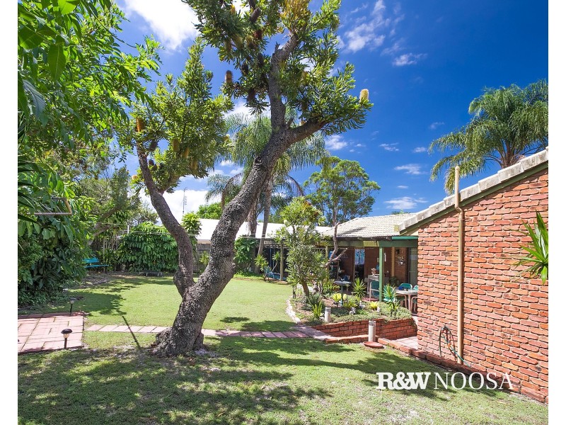 12 Tarina Street, Noosa Heads QLD 4567