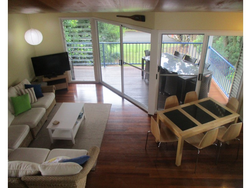 47 Woongar Street, Boreen Point QLD 4565