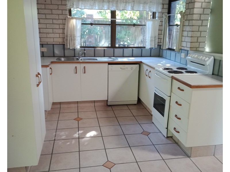 18 WYANDRA Street, Noosa Heads QLD 4567