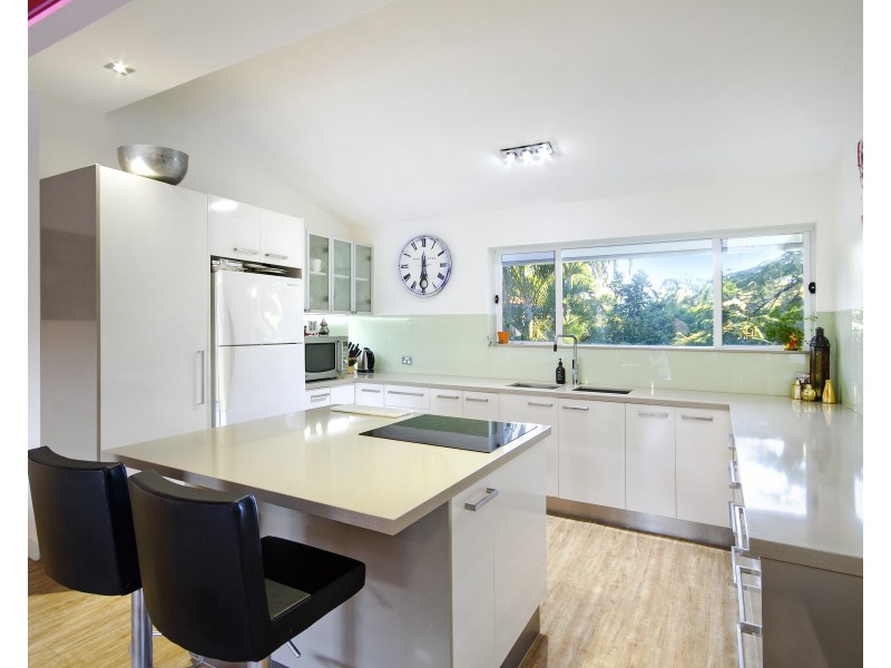 2/29 Noosa Parade, Noosa Heads QLD 4567