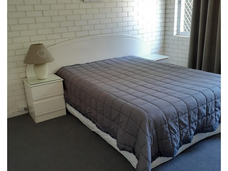 2/15 Russell Street, Noosaville QLD 4566