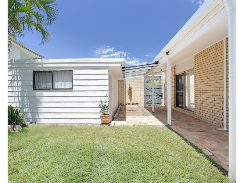 36 Tarina Street, Noosa Heads QLD 4567