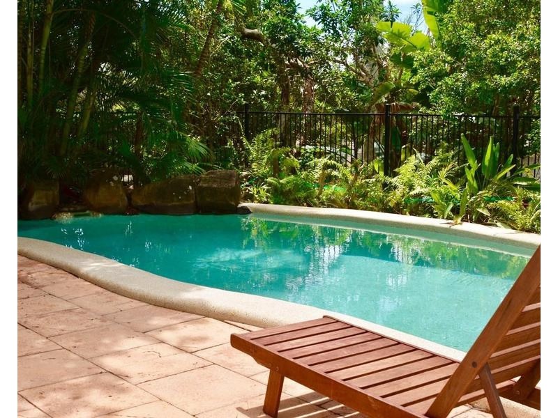 1/9 Henderson Street, Sunshine Beach QLD 4567