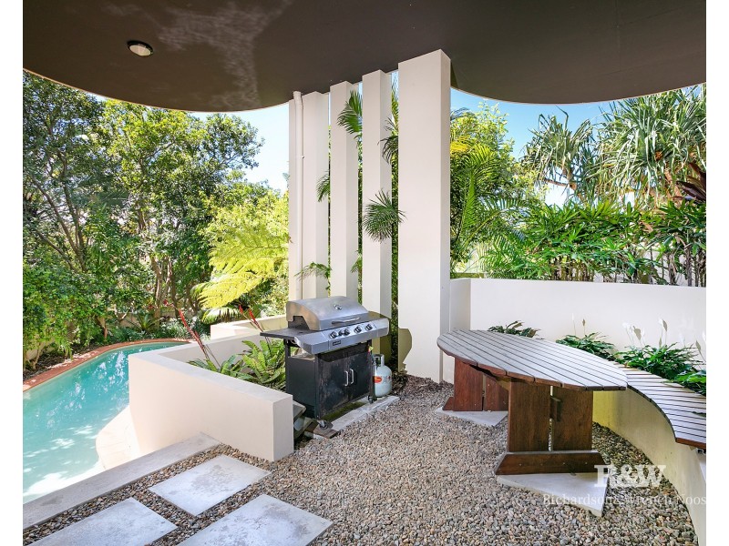 1/33 Duke Street, Sunshine Beach QLD 4567