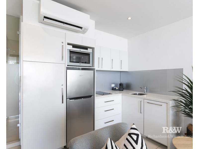 13/49 Hastings Street, Noosa Heads QLD 4567