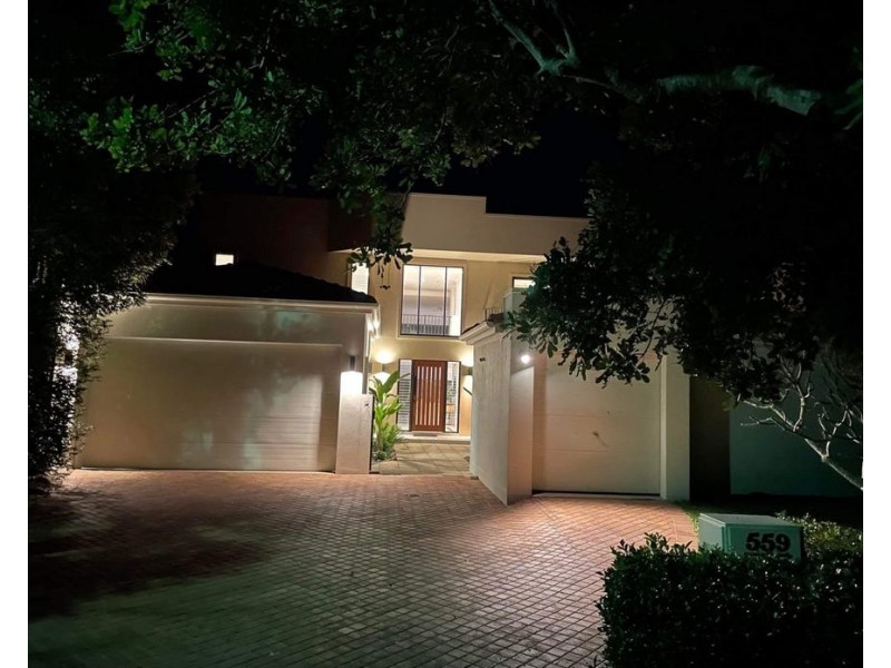 559/61 Noosa Springs Drive, Noosa Heads QLD 4567