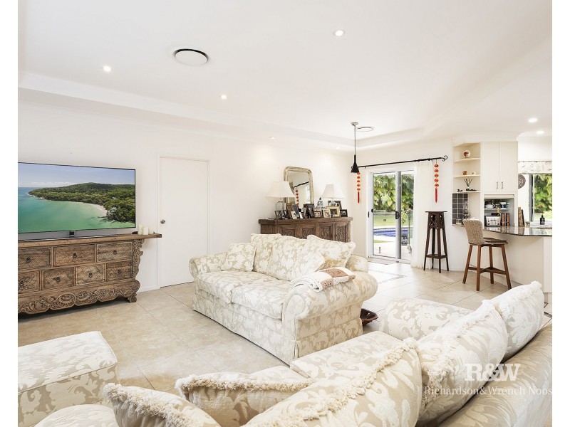 58 Devonstone Drive, Cooroibah QLD 4565